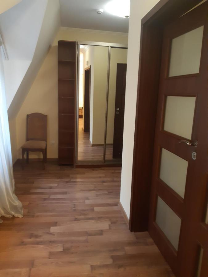 Затишна Оселя В Центрі Львова 리비프 외부 사진